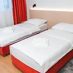 Portal Nočitev z zajtrkom